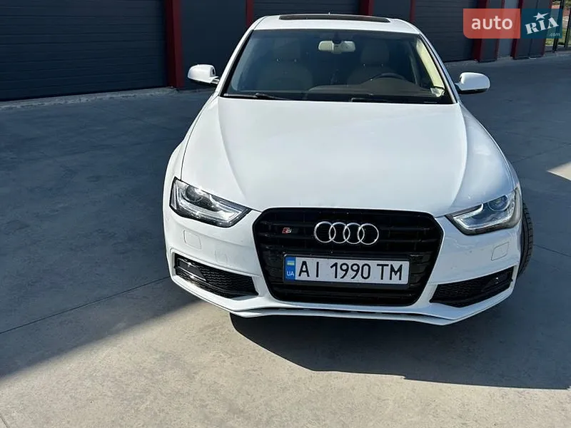 Audi A4 2014