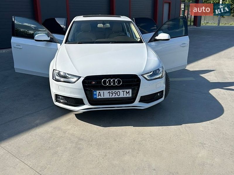 Седан Audi A4 2014 в Баришівка