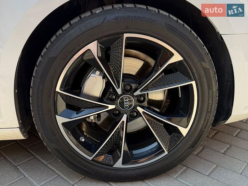 Універсал Audi A4 2018 в Ужгороді фото 42 Універсал Audi A4 2018 в Ужгороді