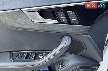 Седан Audi A4 2023 в Одессе