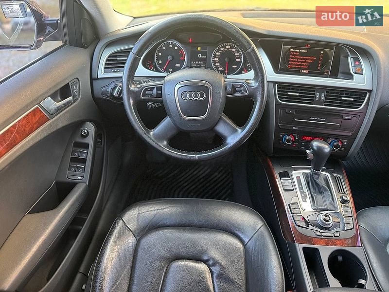 Седан Audi A4 2011 в Киеве