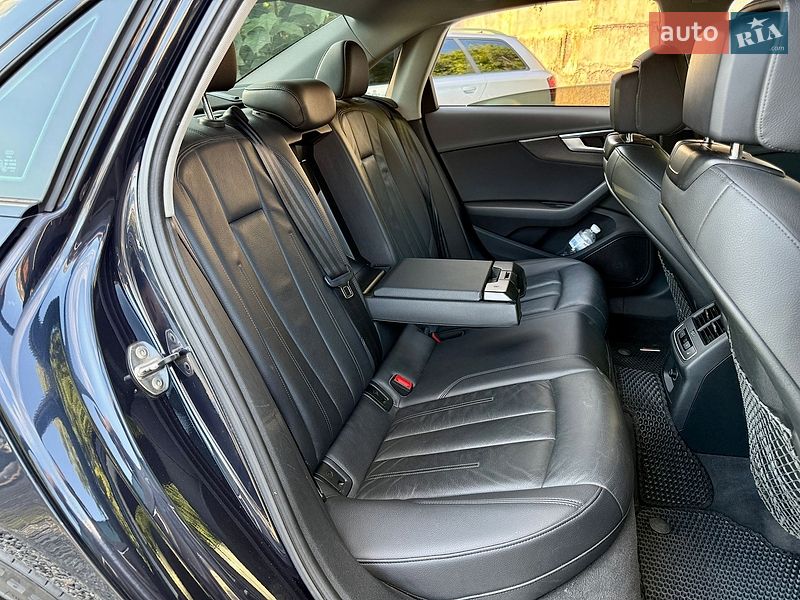 Седан Audi A4 2018 в Харькове