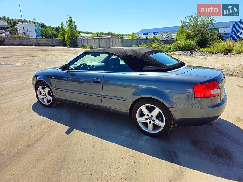 Кабріолет Audi A4 2003 в Києві