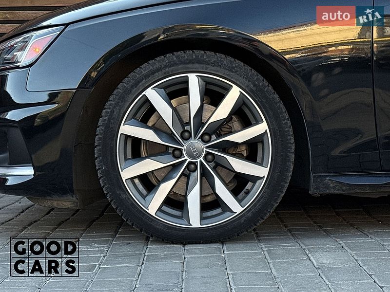 Седан Audi A4 2020 в Одессе