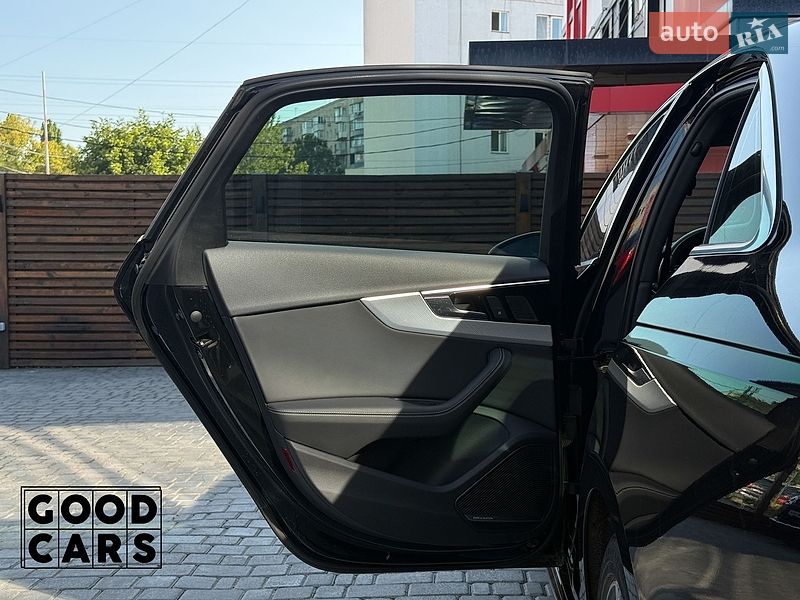 Седан Audi A4 2020 в Одессе