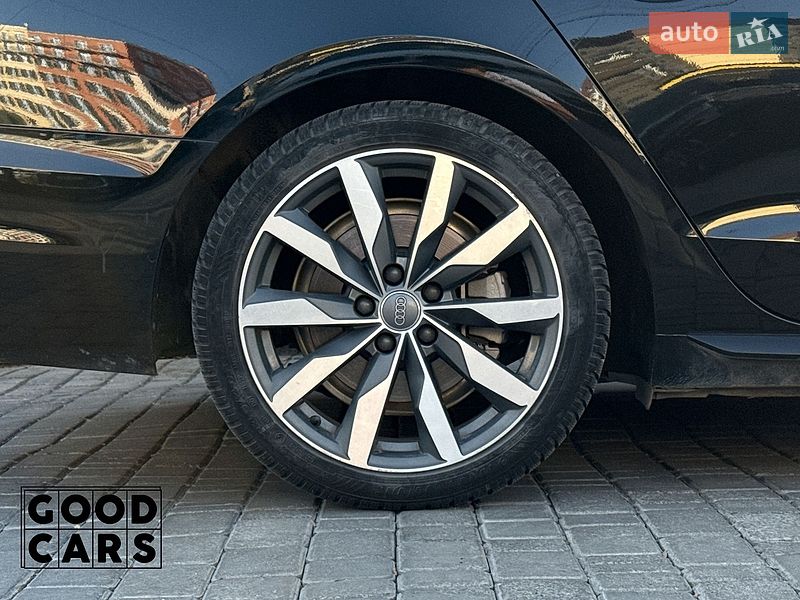 Седан Audi A4 2020 в Одессе