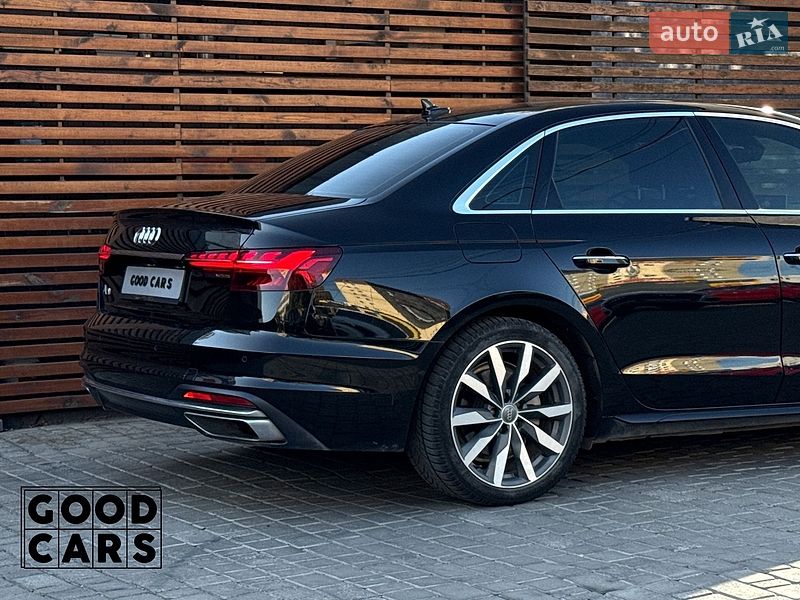Седан Audi A4 2020 в Одессе