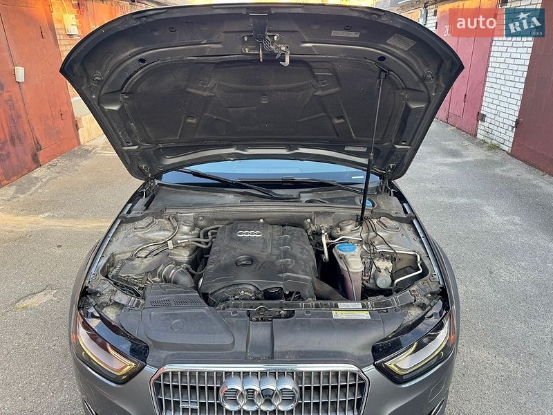 Универсал Audi A4 2013 в Киеве