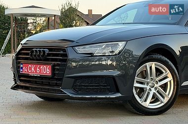 Седан Audi A4 2017 в Стрию