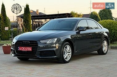 Седан Audi A4 2017 в Стрию