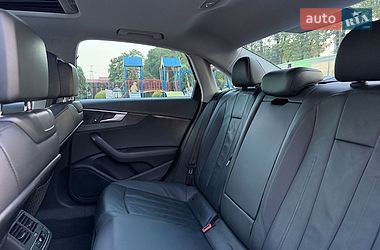 Седан Audi A4 2017 в Стрию
