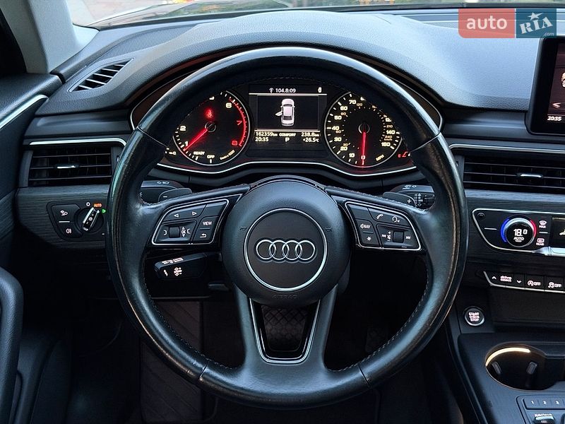 Седан Audi A4 2017 в Стрию