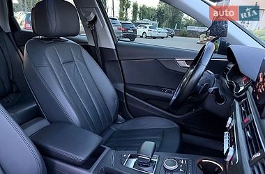 Седан Audi A4 2017 в Стрию