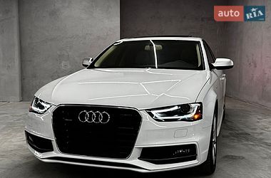 Седан Audi A4 2015 в Кременчуці