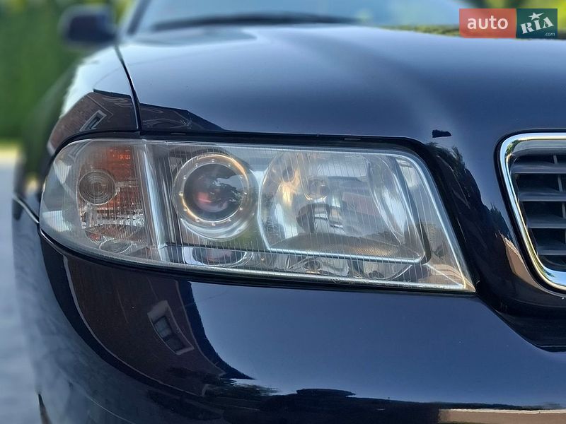 Універсал Audi A4 2000 в Чернівцях