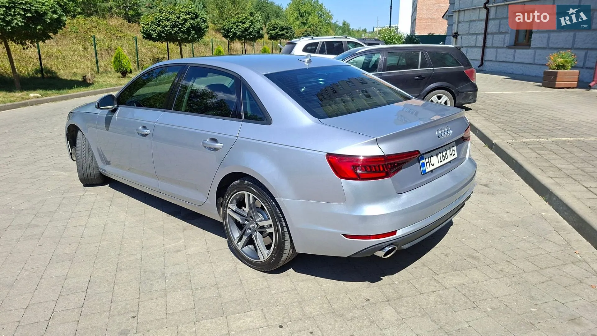 2016 Audi A4 - мініатюра 3