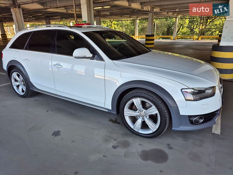 Універсал Audi A4 2012 в Києві