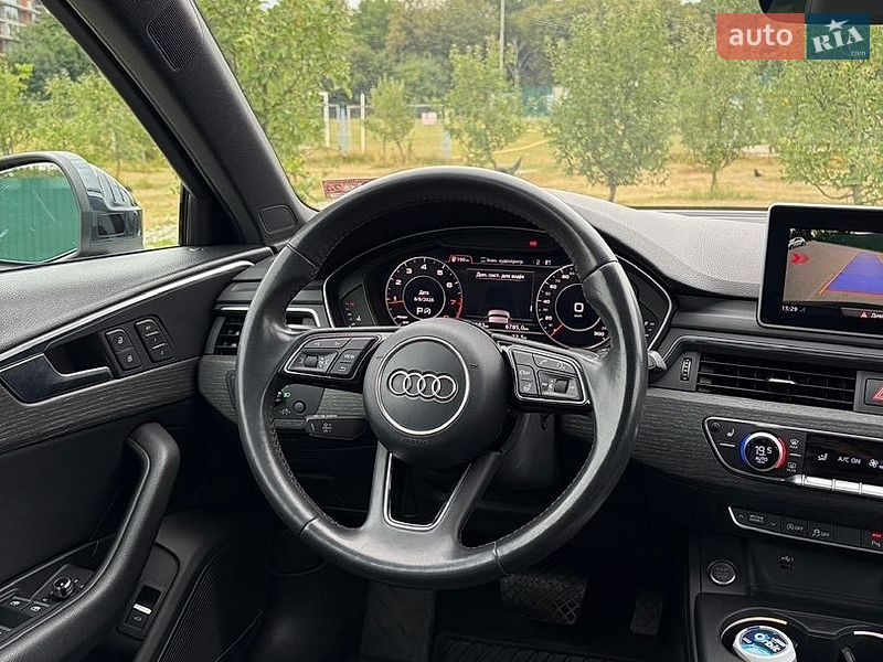 Седан Audi A4 2018 в Івано-Франківську