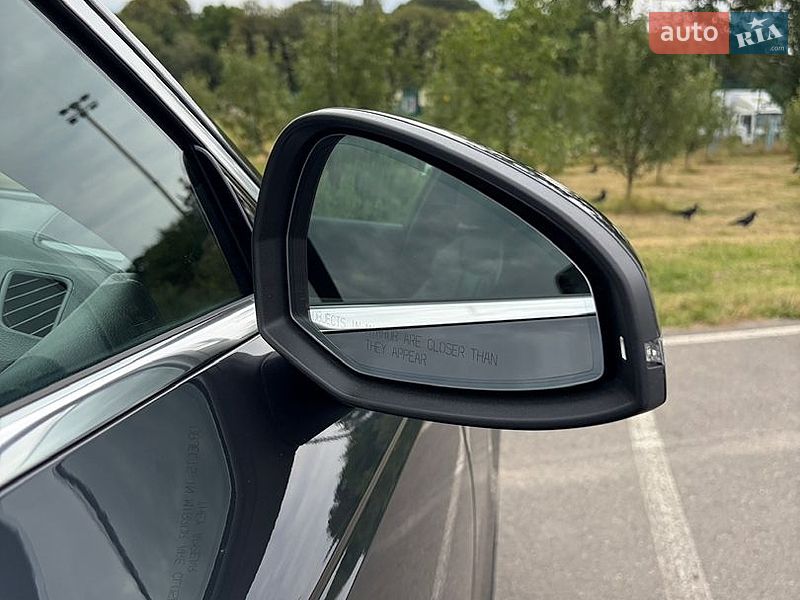 Седан Audi A4 2018 в Івано-Франківську