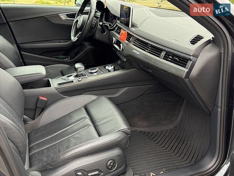 Седан Audi A4 2018 в Івано-Франківську