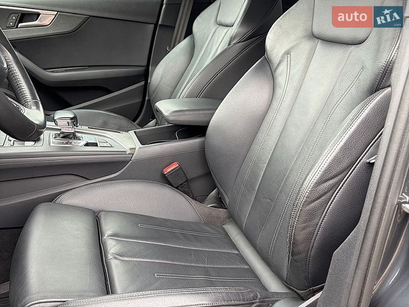 Седан Audi A4 2018 в Івано-Франківську
