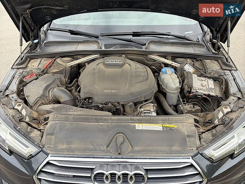 Седан Audi A4 2018 в Івано-Франківську