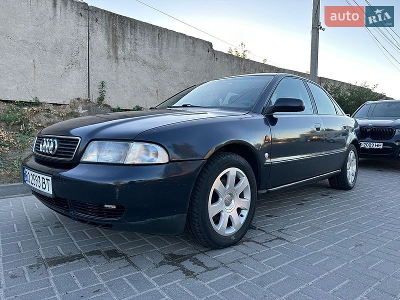 Седан Audi A4 1998 в Тернополі фото Седан Audi A4 1998 в Тернополі