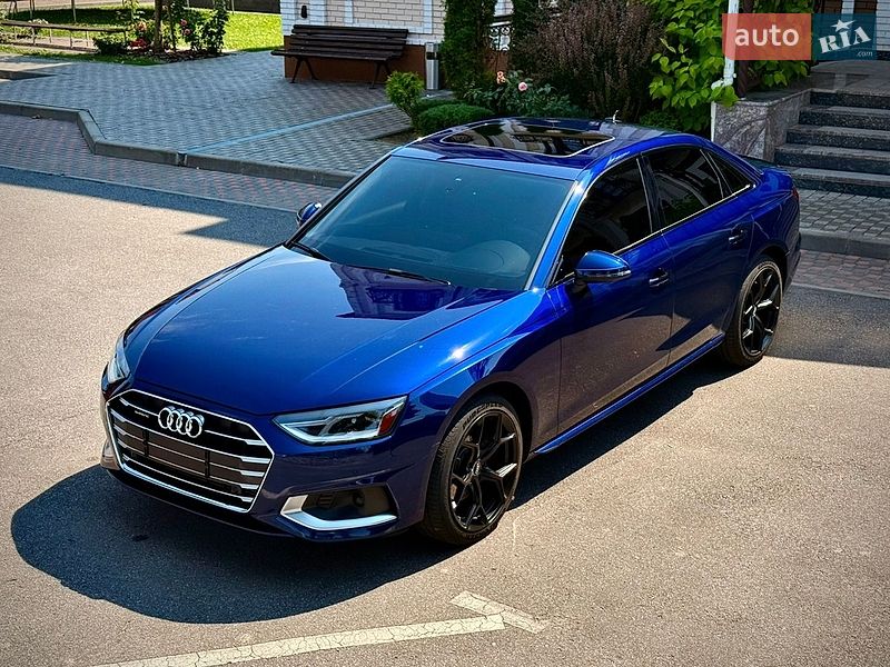 Седан Audi A4 2020 в Виннице
