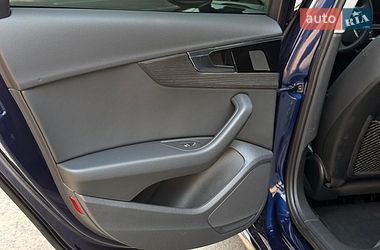 Седан Audi A4 2020 в Виннице