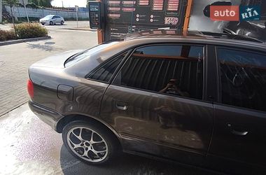 Седан Audi A4 1996 в Ирпене фото 5 Седан Audi A4 1996 в Ирпене