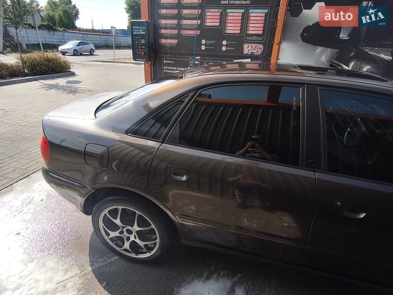 Седан Audi A4 1996 в Ирпене фото 5 Седан Audi A4 1996 в Ирпене