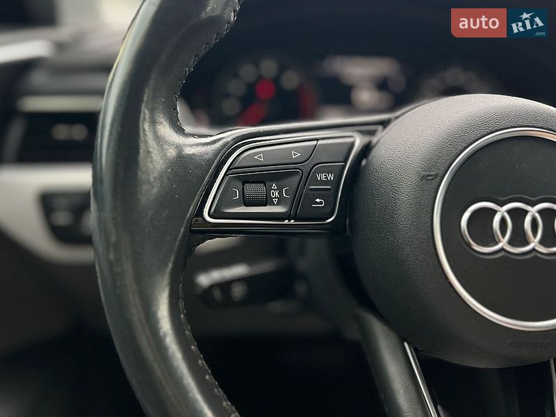 Седан Audi A4 2017 в Ивано-Франковске