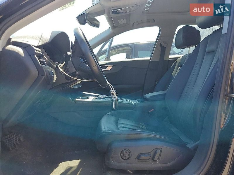 Седан Audi A4 2016 в Дніпрі