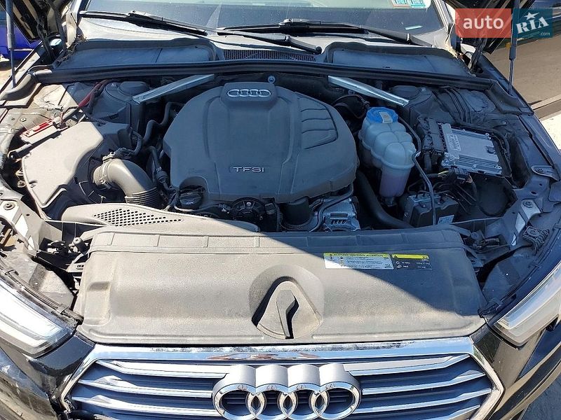 Седан Audi A4 2016 в Дніпрі