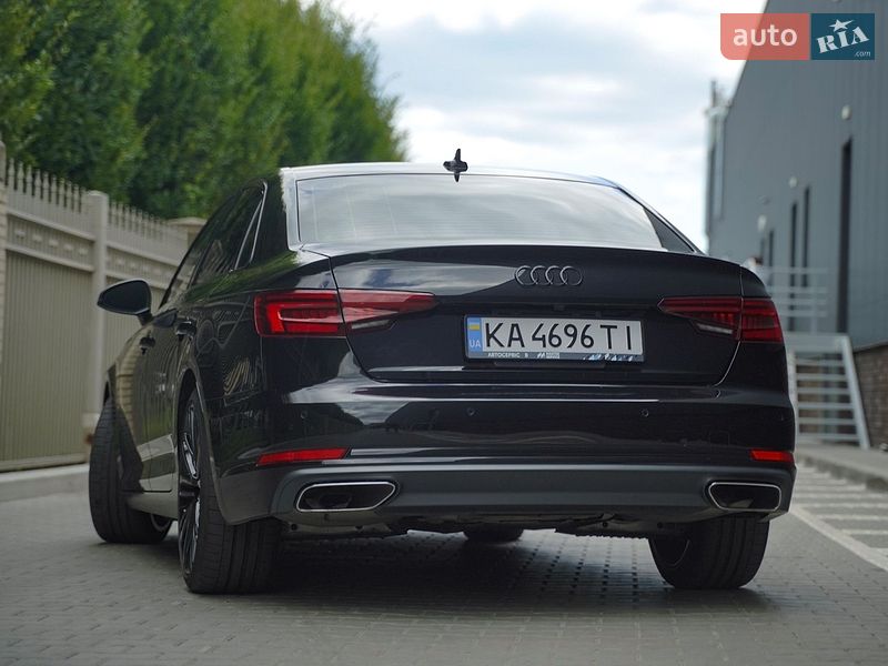 Седан Audi A4 2019 в Києві
