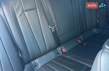 Седан Audi A4 2018 в Ровно