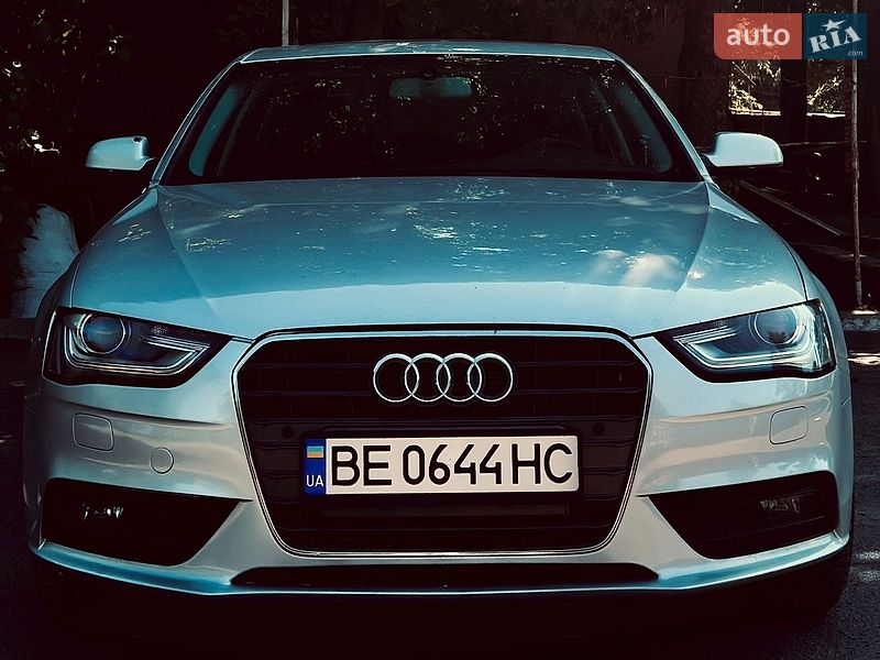 Седан Audi A4 2013 в Первомайске