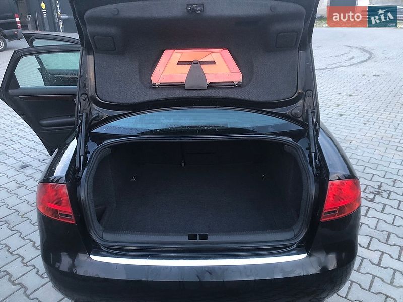 Седан Audi A4 2005 в Львові