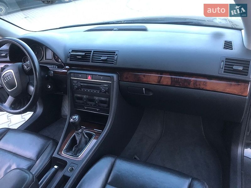 Седан Audi A4 2005 в Львові