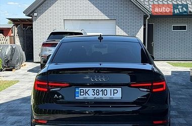 Седан Audi A4 2018 в Ровно