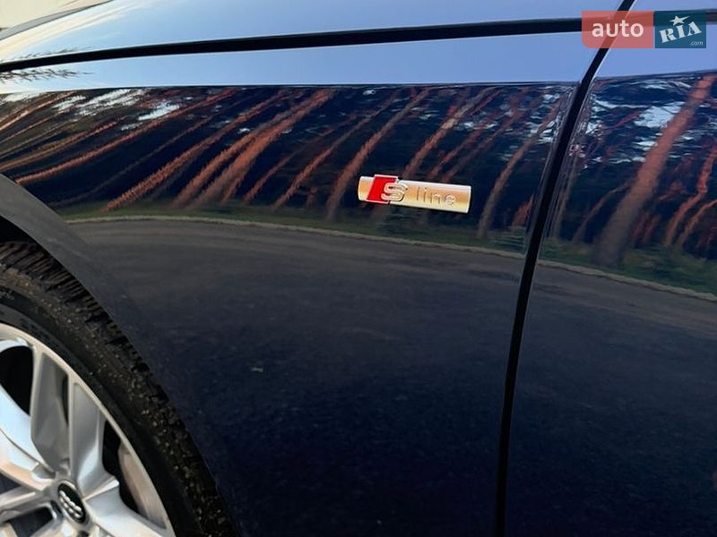 Седан Audi A4 2021 в Киверцах