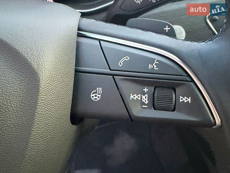 Седан Audi A4 2021 в Киверцах