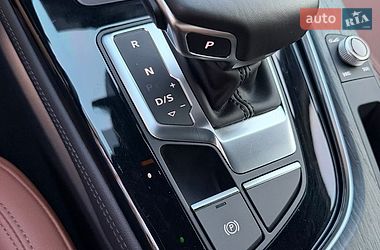 Седан Audi A4 2021 в Киверцах
