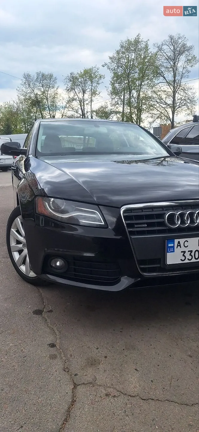 2010 Audi A4 - мініатюра 2