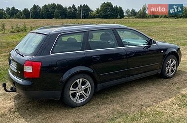 Универсал Audi A4 2003 в Старой Выжевке