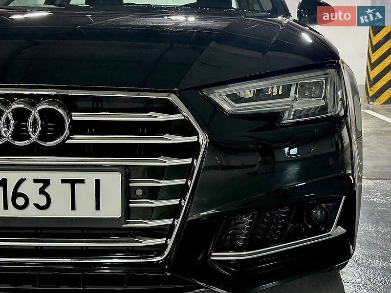 Седан Audi A4 2017 в Києві