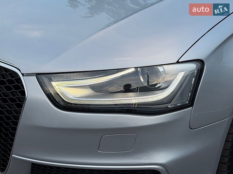 Седан Audi A4 2014 в Києві