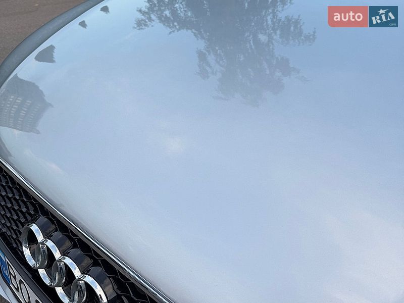 Седан Audi A4 2014 в Києві