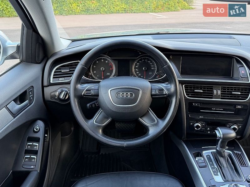 Седан Audi A4 2014 в Києві