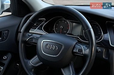 Седан Audi A4 2014 в Києві